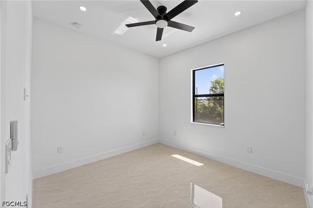 4333 NW 36th AVE, Cape Coral, FL 33993