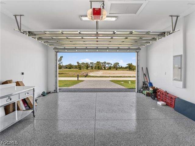 4333 NW 36th AVE, Cape Coral, FL 33993