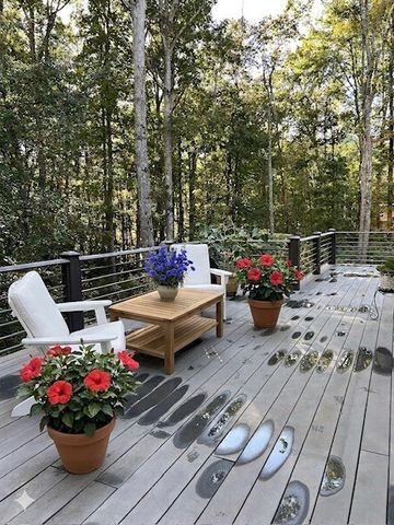 321 Shri Nagi Pl, Mcminnville, TN 37110