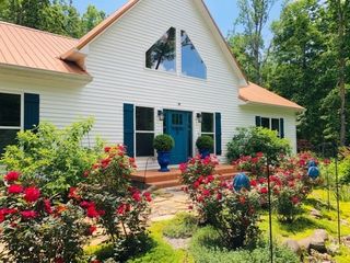321 Shri Nagi Pl, Mcminnville, TN 37110