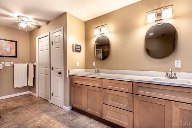 117 Hickory Lane, Lebanon, OH 45036