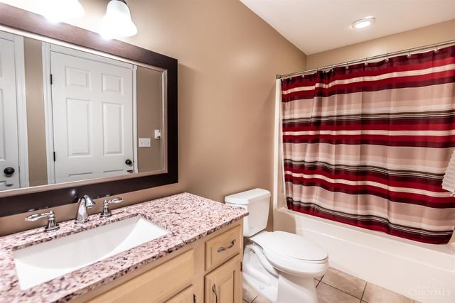 117 Hickory Lane, Lebanon, OH 45036