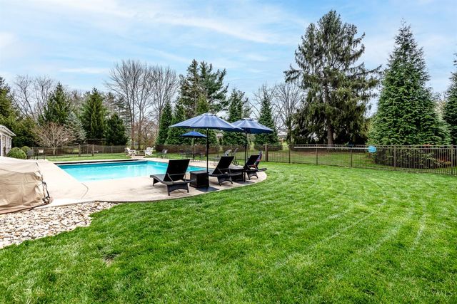 117 Hickory Lane, Lebanon, OH 45036