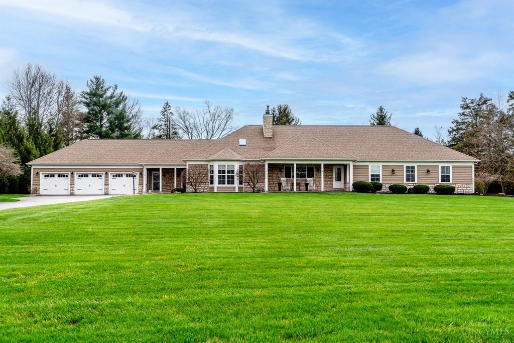 117 Hickory Lane, Lebanon, OH 45036