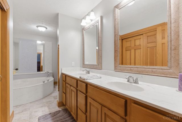 7075 Birch Creek Court, Liberty Twp, OH 45044