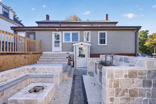 70 Brush Hill Rd 70, Milton, MA 02186