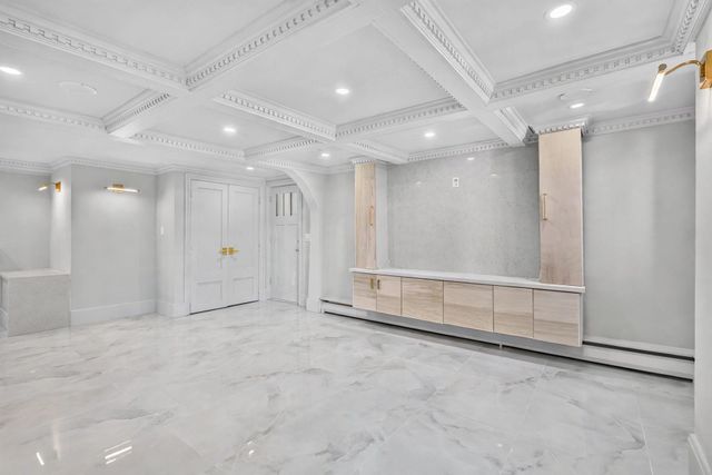 70 Brush Hill Rd 70, Milton, MA 02186