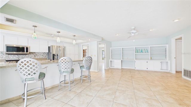 1895 DEL ROBLES TERRACE, Clearwater, FL 33764
