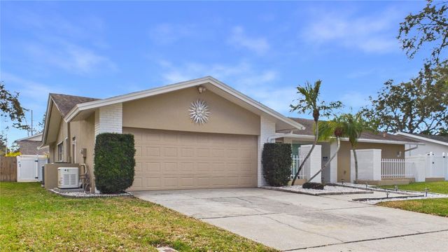 1895 DEL ROBLES TERRACE, Clearwater, FL 33764