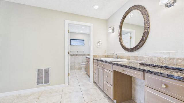 1895 DEL ROBLES TERRACE, Clearwater, FL 33764