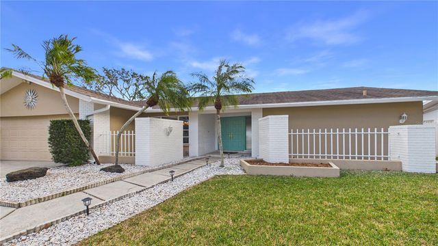 1895 DEL ROBLES TERRACE, Clearwater, FL 33764