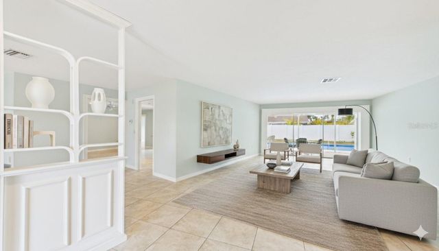 1895 DEL ROBLES TERRACE, Clearwater, FL 33764