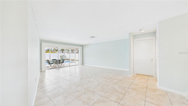 1895 DEL ROBLES TERRACE, Clearwater, FL 33764