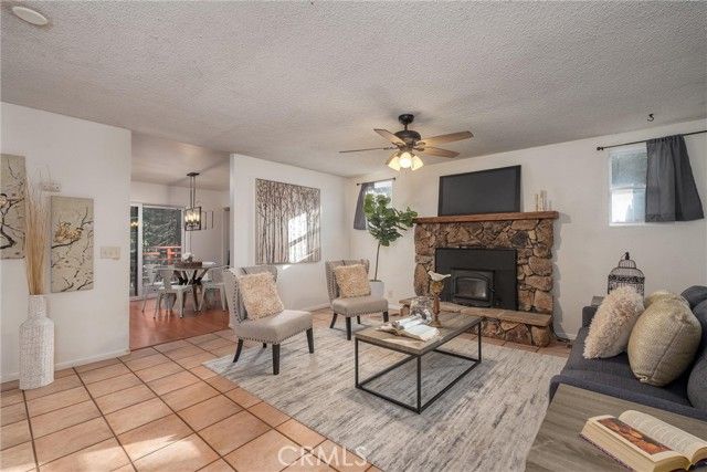 15328 Forest Ranch Wy, Forest Ranch, CA 95942