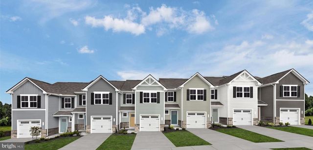 1212 BRECKENRIDGE DR, Hagerstown, MD 21740