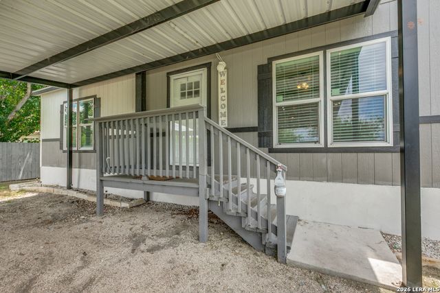 7030 Calle Briseno, San Antonio, TX 78252
