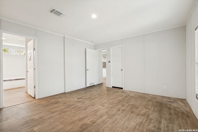 7030 Calle Briseno, San Antonio, TX 78252