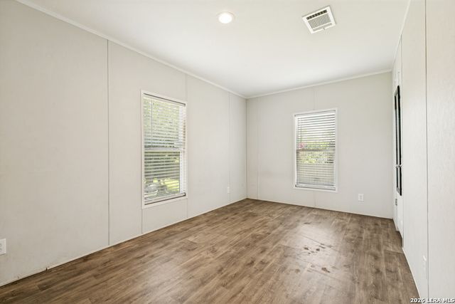 7030 Calle Briseno, San Antonio, TX 78252