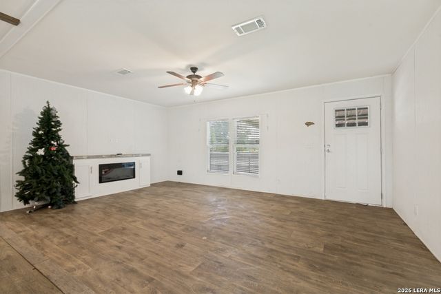 7030 Calle Briseno, San Antonio, TX 78252