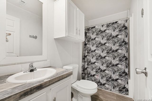 7030 Calle Briseno, San Antonio, TX 78252