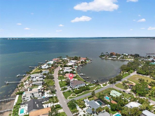 377 S SHORE DRIVE, Sarasota, FL 34234