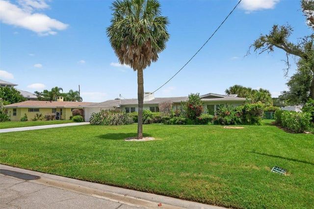 377 S SHORE DRIVE, Sarasota, FL 34234