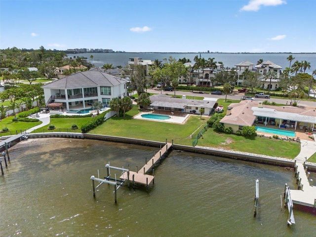 377 S SHORE DRIVE, Sarasota, FL 34234