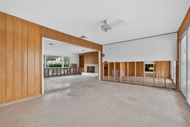 377 S SHORE DRIVE, Sarasota, FL 34234