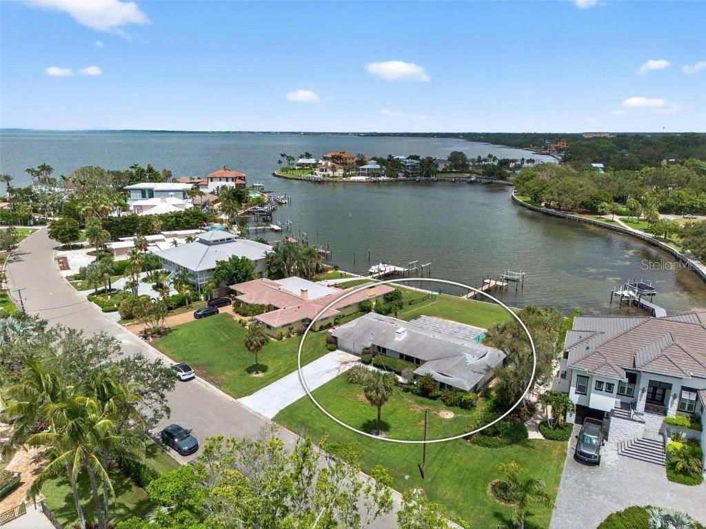 377 S SHORE DRIVE, Sarasota, FL 34234