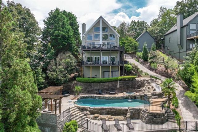 385 Pirkle Leake Road, Dawsonville, GA 30534