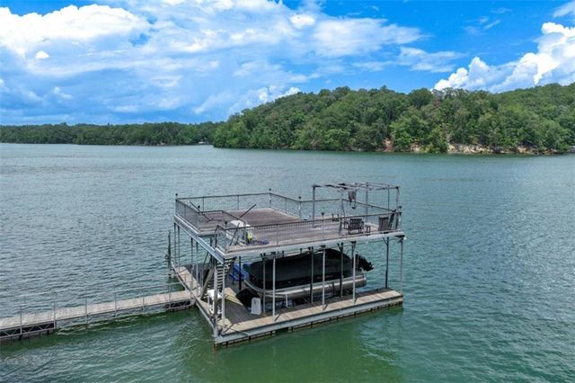 385 Pirkle Leake Road, Dawsonville, GA 30534