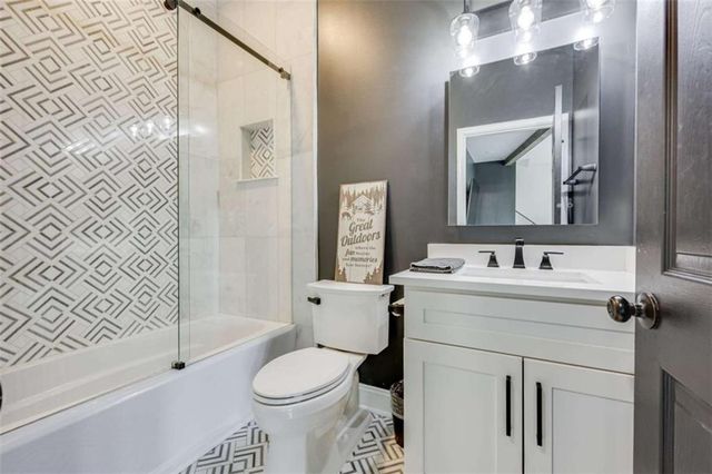 385 Pirkle Leake Road, Dawsonville, GA 30534