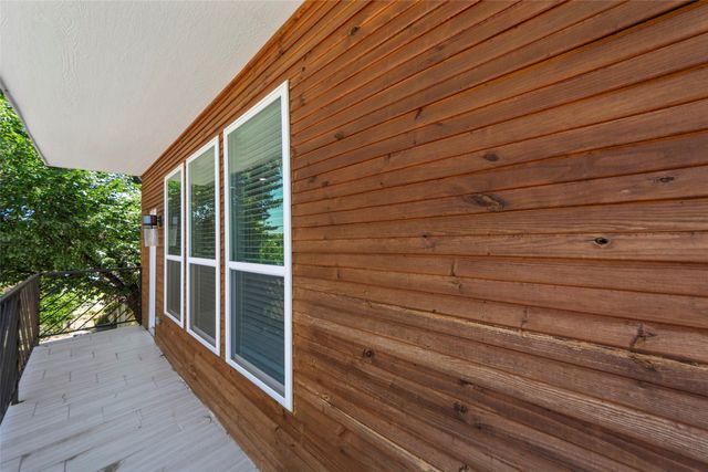 4128 Pluto Street, Dallas, TX 75212