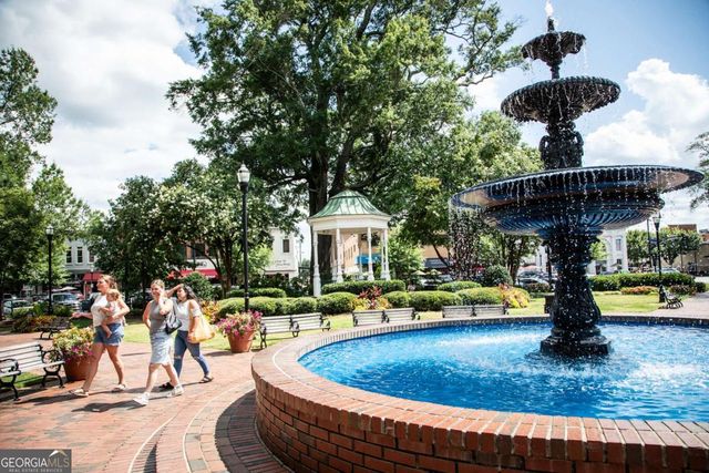 117 Willowfern Lane, Marietta, GA 30066