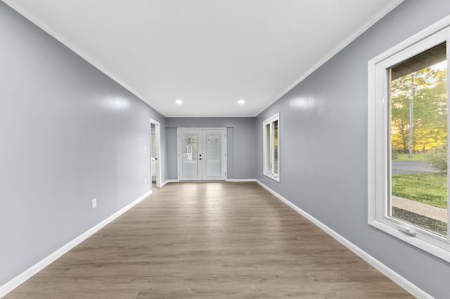 26 Oakwood Ave, Summertown, TN 38483