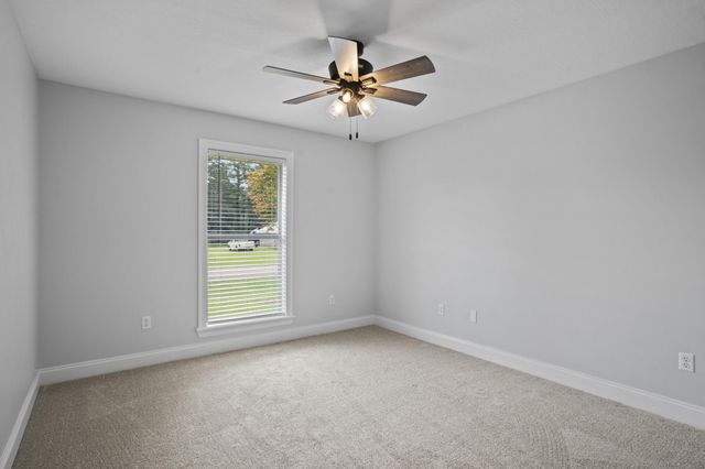 54 Nicolaus Dr., Hattiesburg, MS 39402