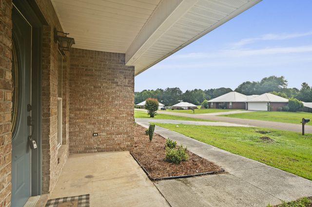 54 Nicolaus Dr., Hattiesburg, MS 39402