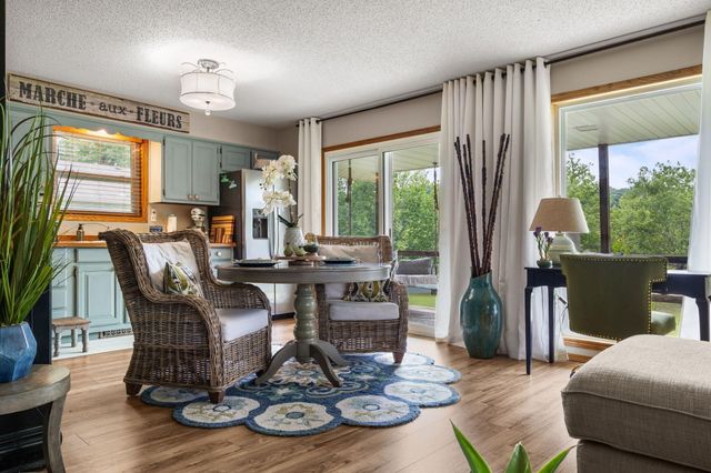 28914 Farm Road 1260, Golden, MO 65658