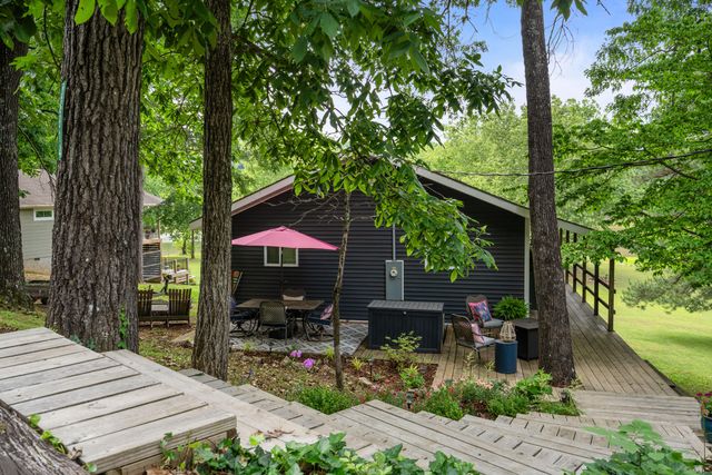 28914 Farm Road 1260, Golden, MO 65658
