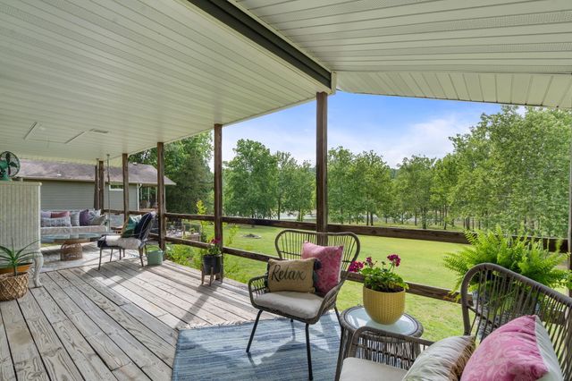 28914 Farm Road 1260, Golden, MO 65658