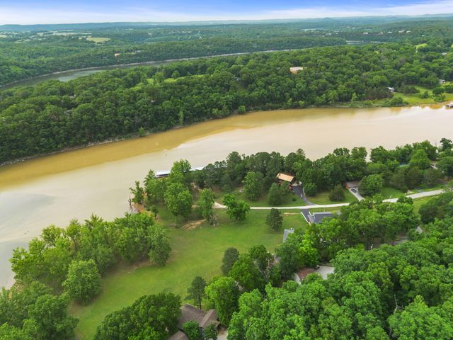 28914 Farm Road 1260, Golden, MO 65658