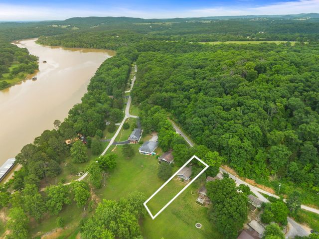 28914 Farm Road 1260, Golden, MO 65658