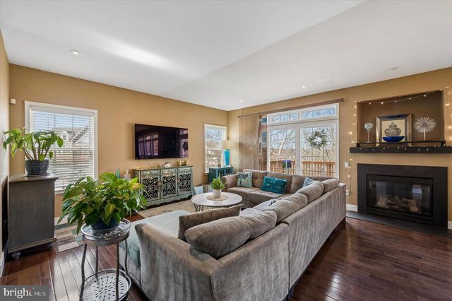 1050 TALL TREES CT, Garnet Valley, PA 19060