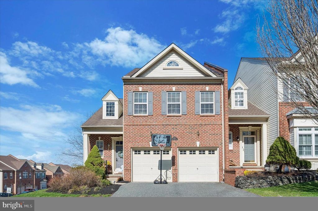 1050 TALL TREES CT, Garnet Valley, PA 19060
