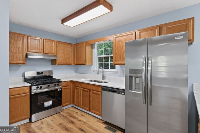 483 Thornbrooke Drive, Hiram, GA 30141