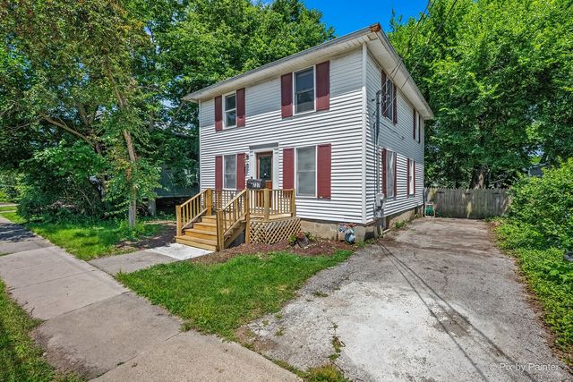 737 Blaine Street, Batavia, IL 60510