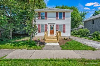 737 Blaine Street, Batavia, IL 60510