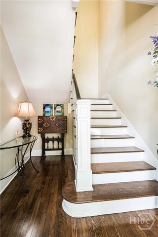 309 E 34th Street, Savannah, GA 31401
