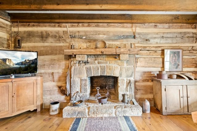 1926 Oak Plains Rd, Ashland City, TN 37015