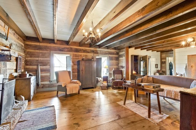1926 Oak Plains Rd, Ashland City, TN 37015